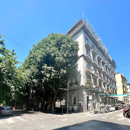 Miluar Luxury B&B - Vanvitelli Nápoly Kültér fotó