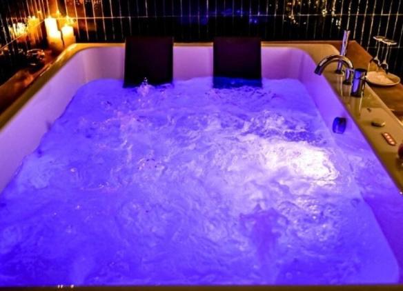 Miluar Luxury B&B - Vanvitelli Nápoly Kültér fotó